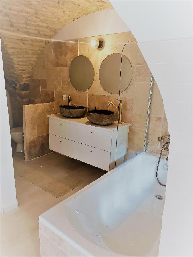 La Cachette Bed and Breakfast Aigues-Vives  Exteriör bild